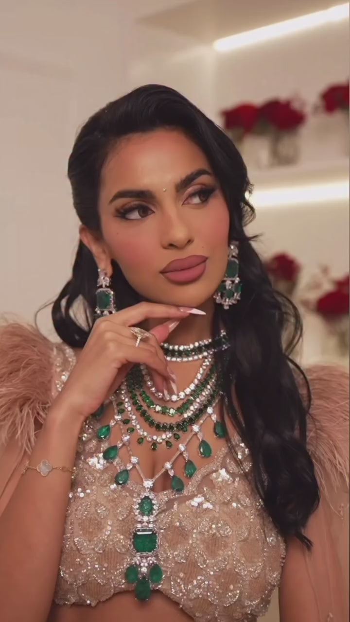 DRAMA: The Feather Sleeves Fishcut